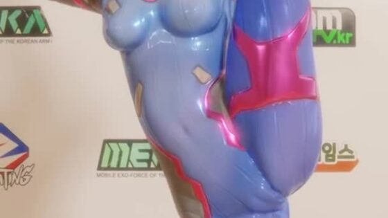 D.va shows off a little too much - Lvl3Toaster